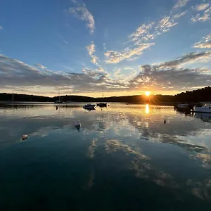 Artatore24 - Modern And Stylish Apartment Mali Lošinj